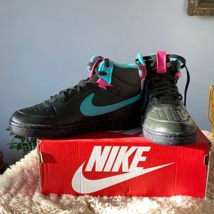 🖤💗🌊 Dope high top Nikes womens 6.5/5Y - Brand New! 🌊💗🖤